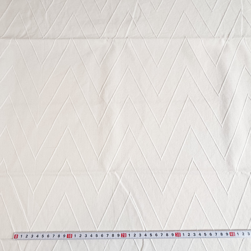 Vevd chevron struktur