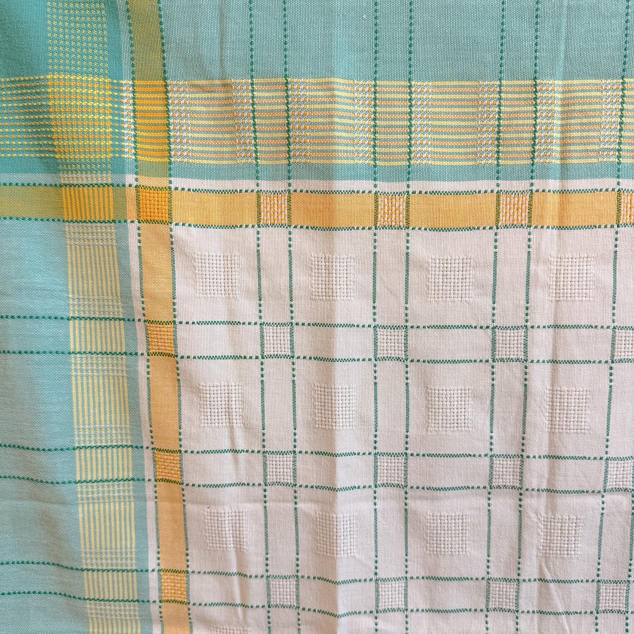 Sommerlig retro rutetekstil