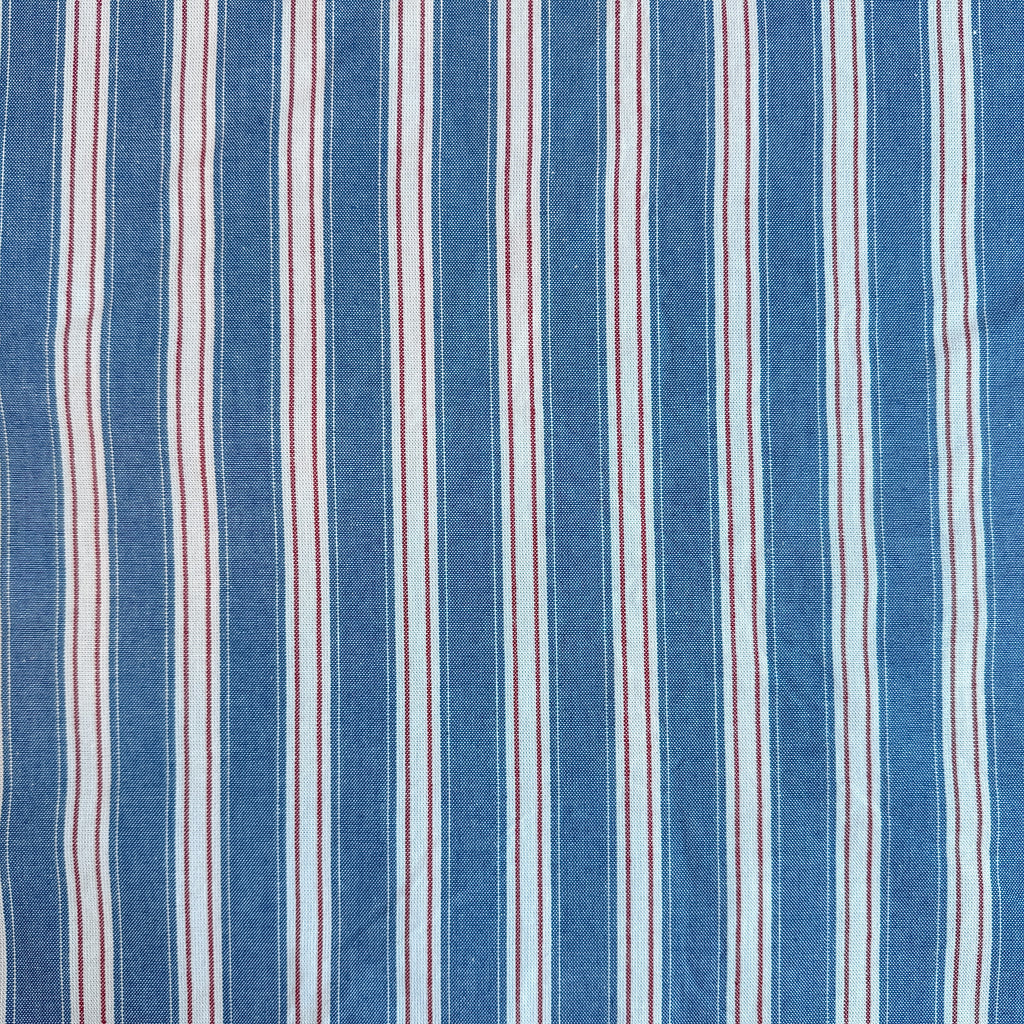 Garnfargede striper