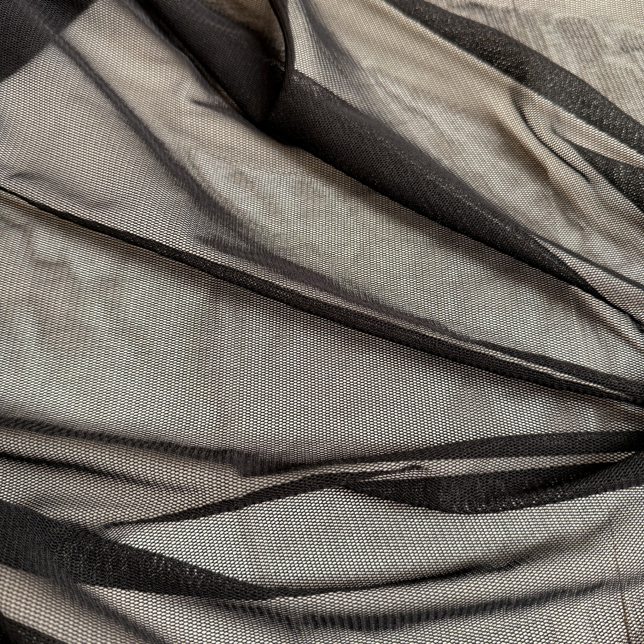 Sort strechy mesh