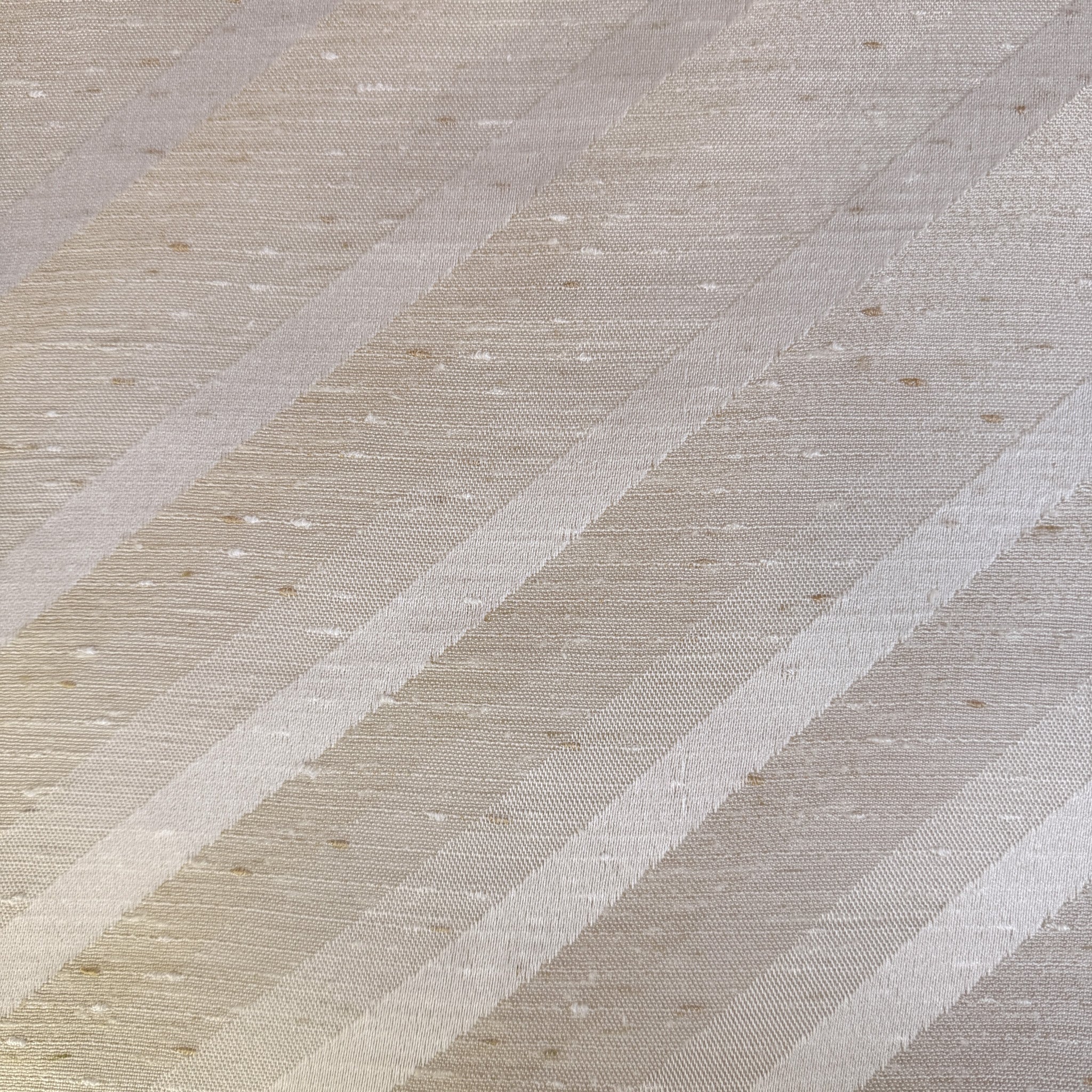 Diagonalvevde striper