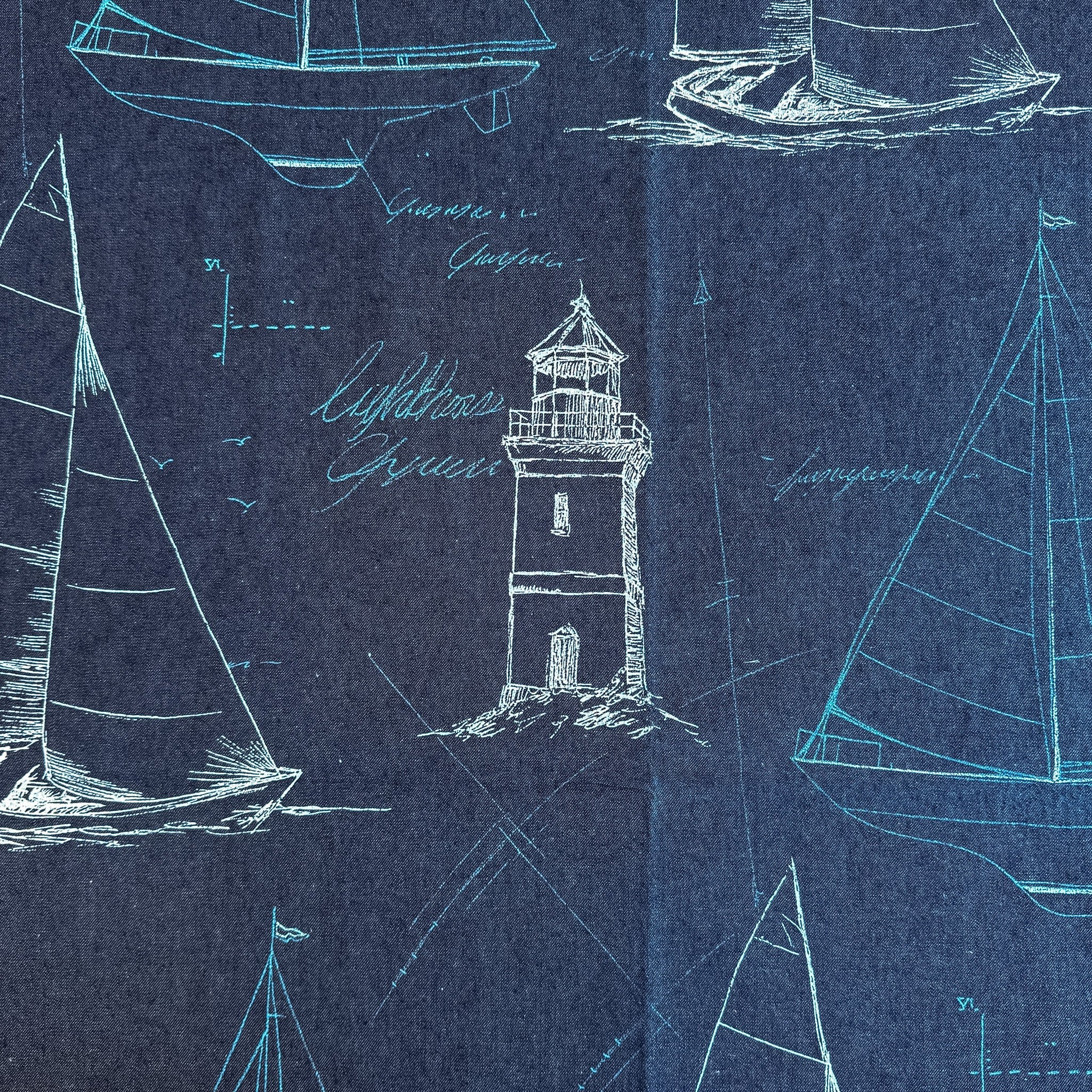 Denim med maritime tegninger