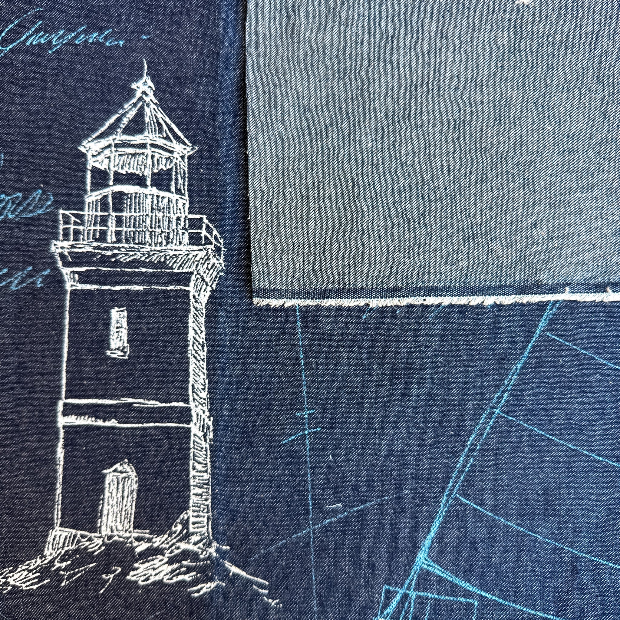 Denim med maritime tegninger