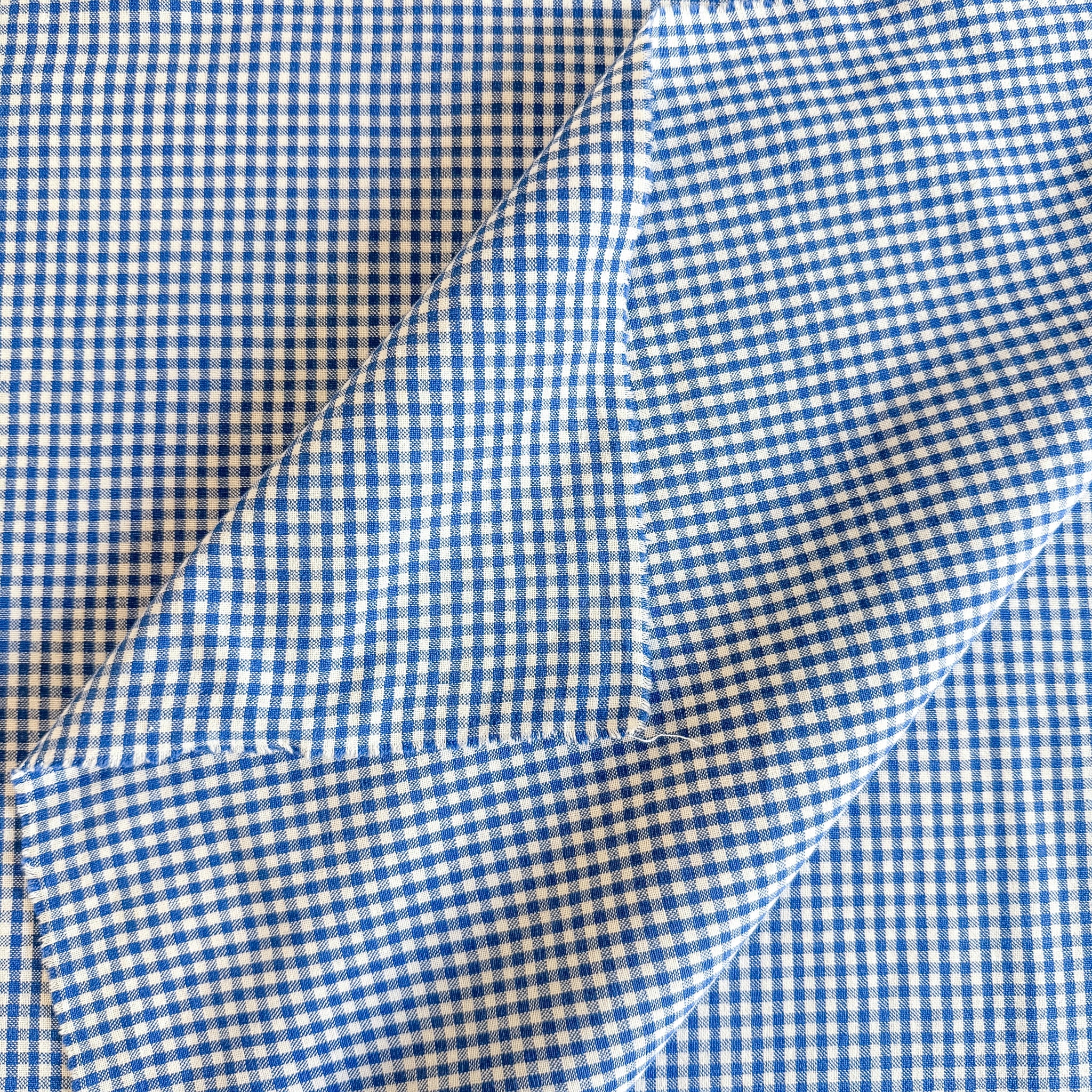 Myk og blå gingham - garnfarget