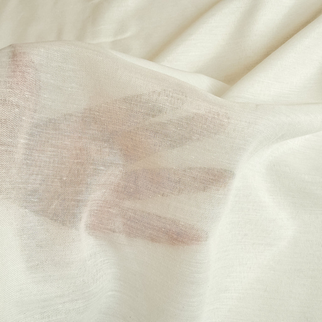 Lett og transparent