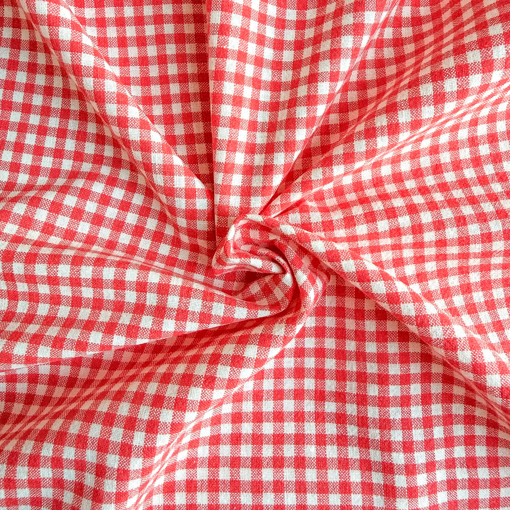 Rød Garnfarget Gingham 2