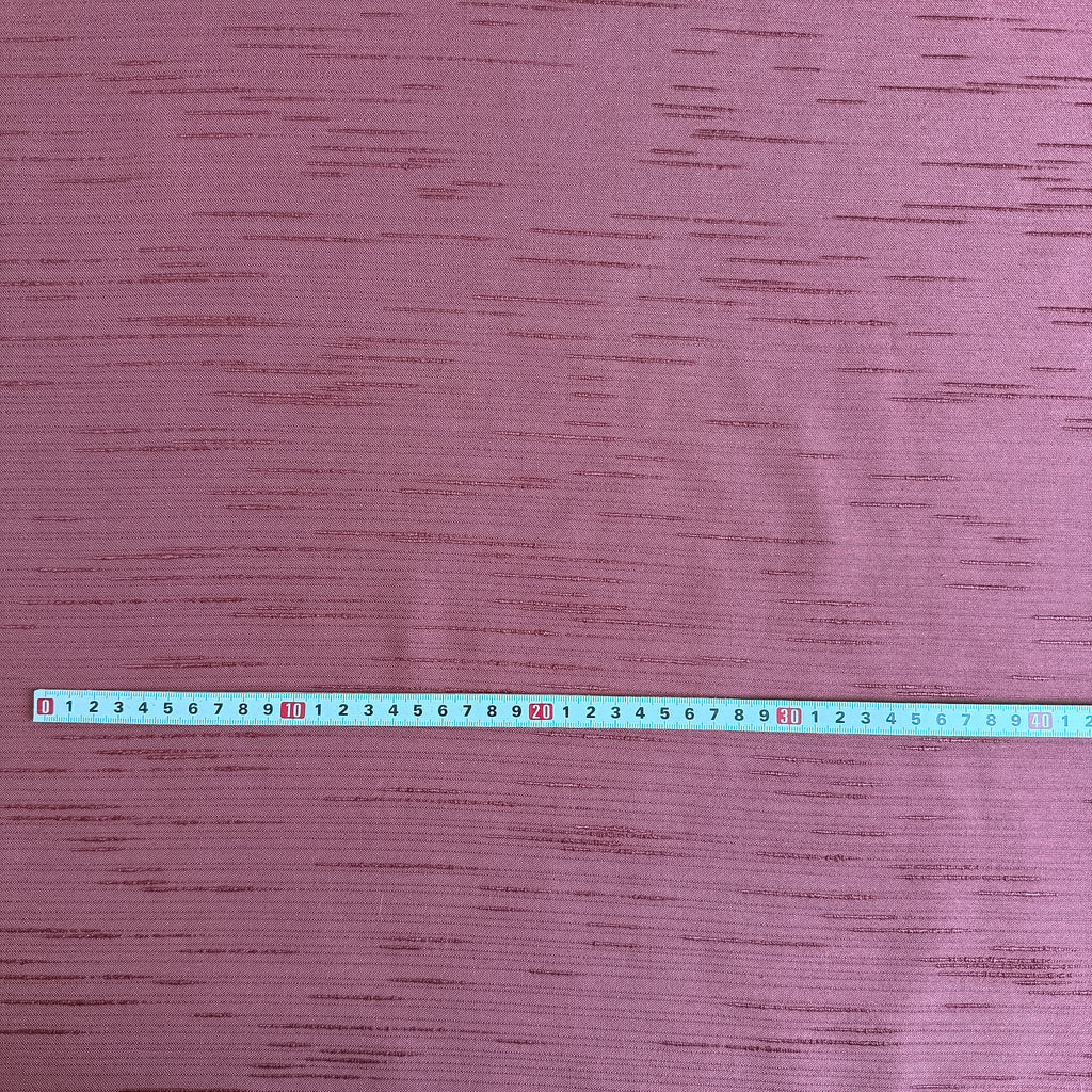 Dus rosa med struktur