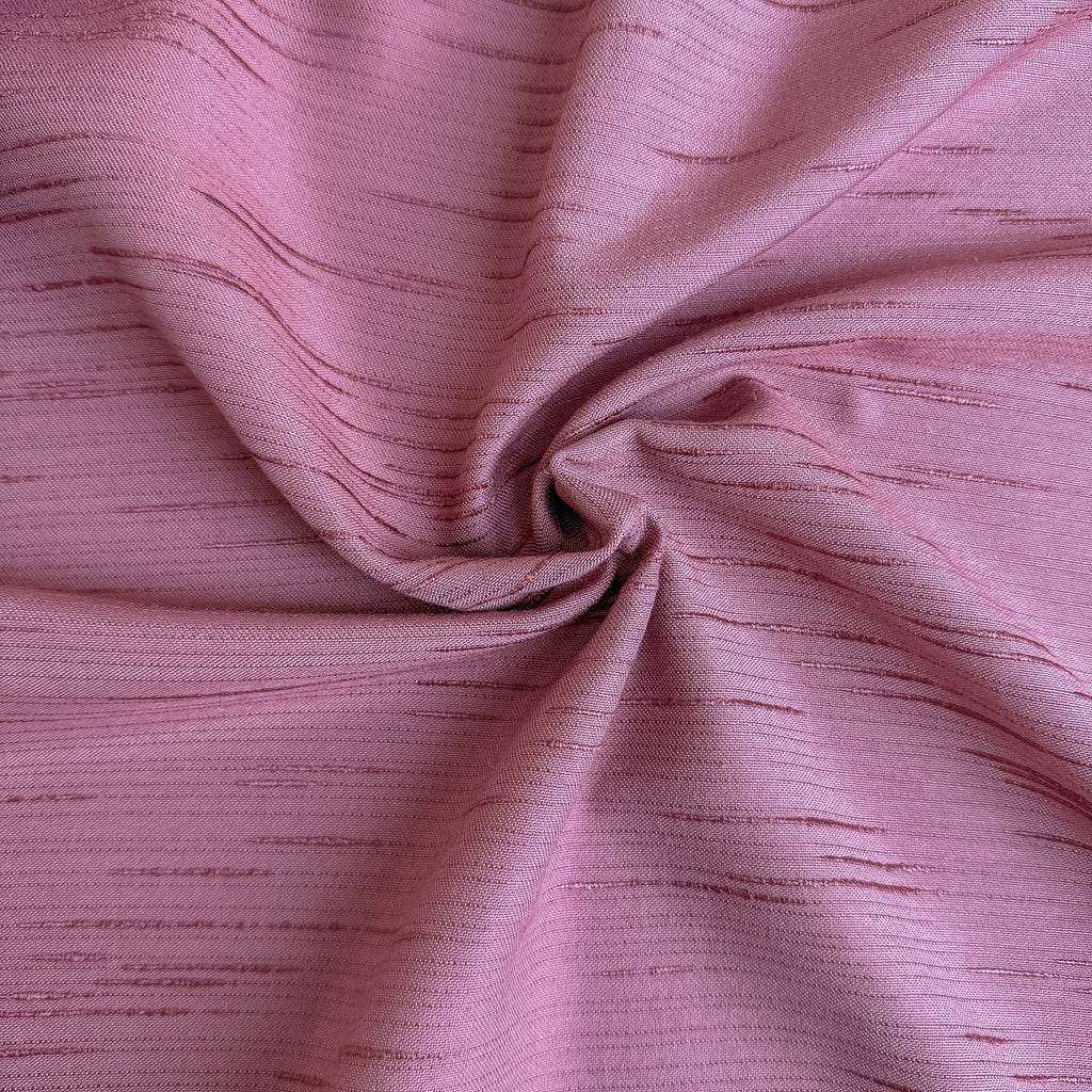 Dus rosa med struktur
