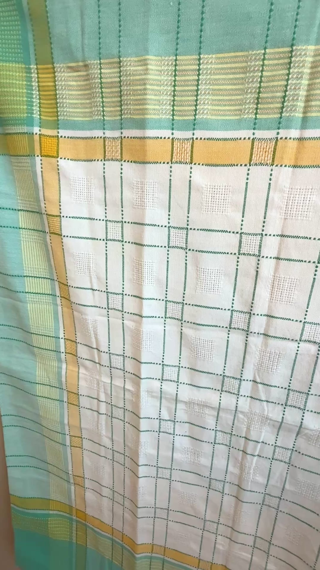 Sommerlig retro rutetekstil