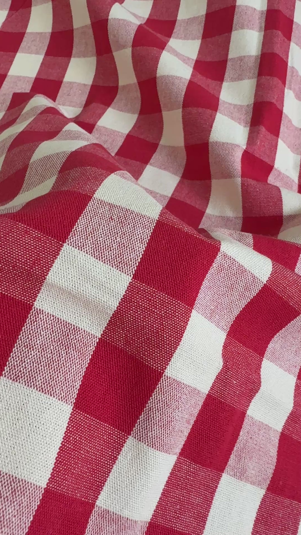 Garnfarget rød gingham